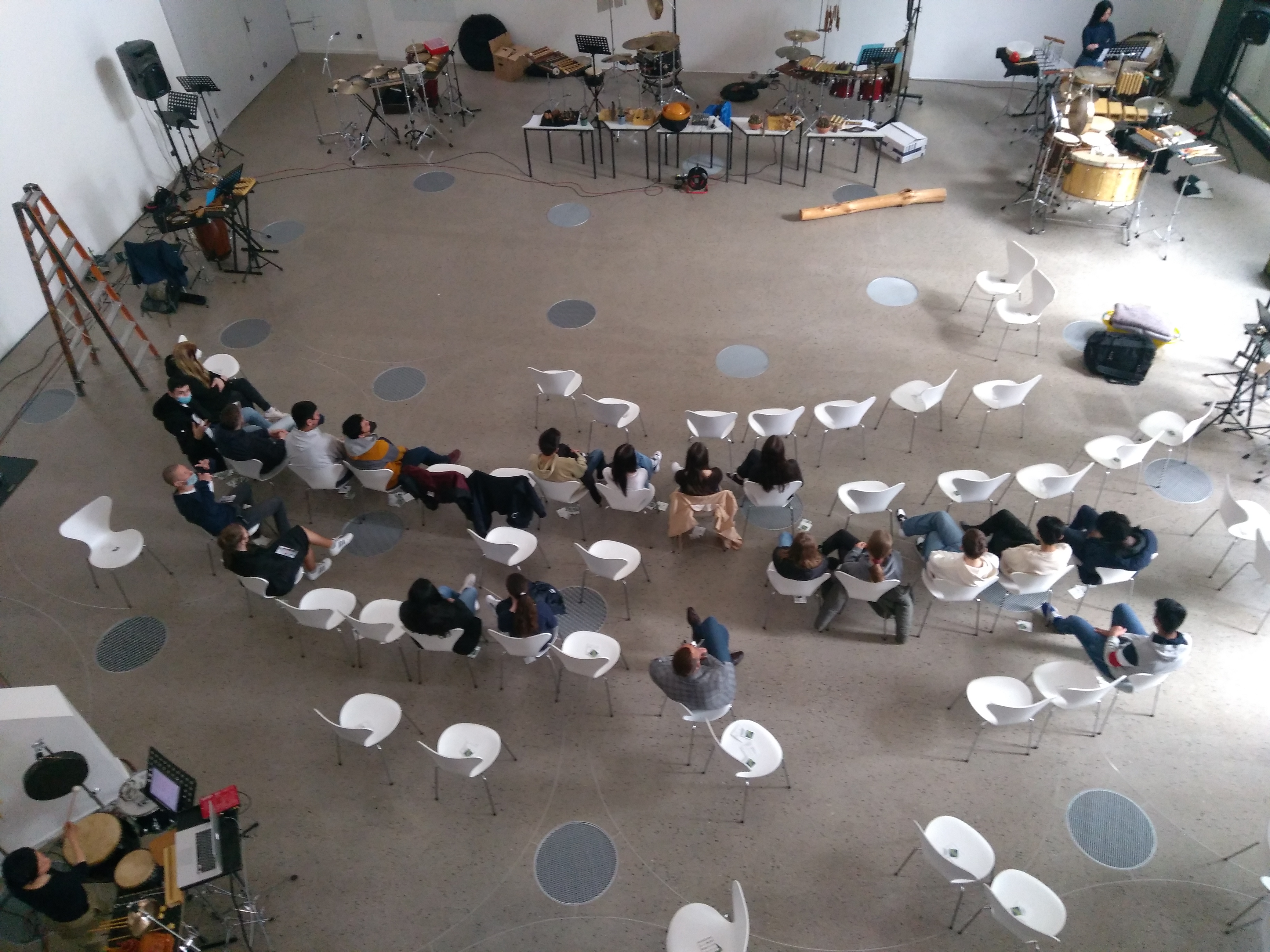 Ensemble S mit Schüler*innen GP von Konzert in Sprengel Museum